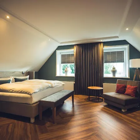 Schlichte Hof Gmbh Гостевой дом Билефельд