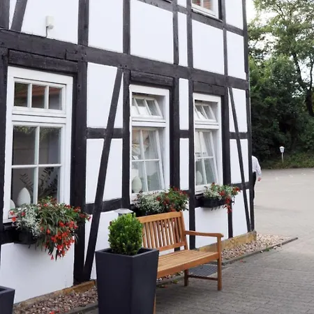 Schlichte Hof Gmbh Pensjonat 3*