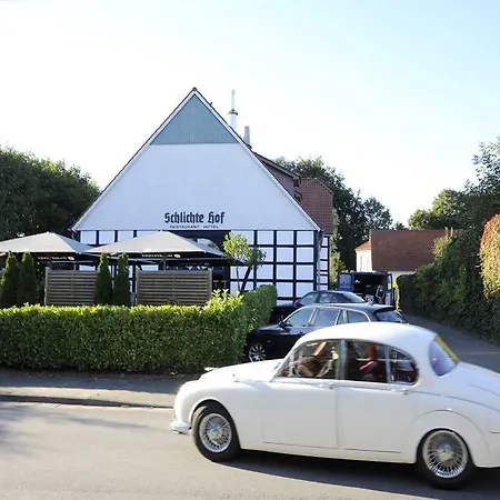 Schlichte Hof Gmbh Гостевой дом Билефельд